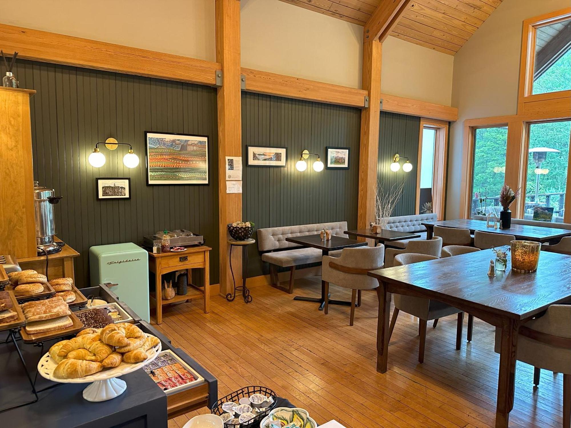 Lodge Minnewaska