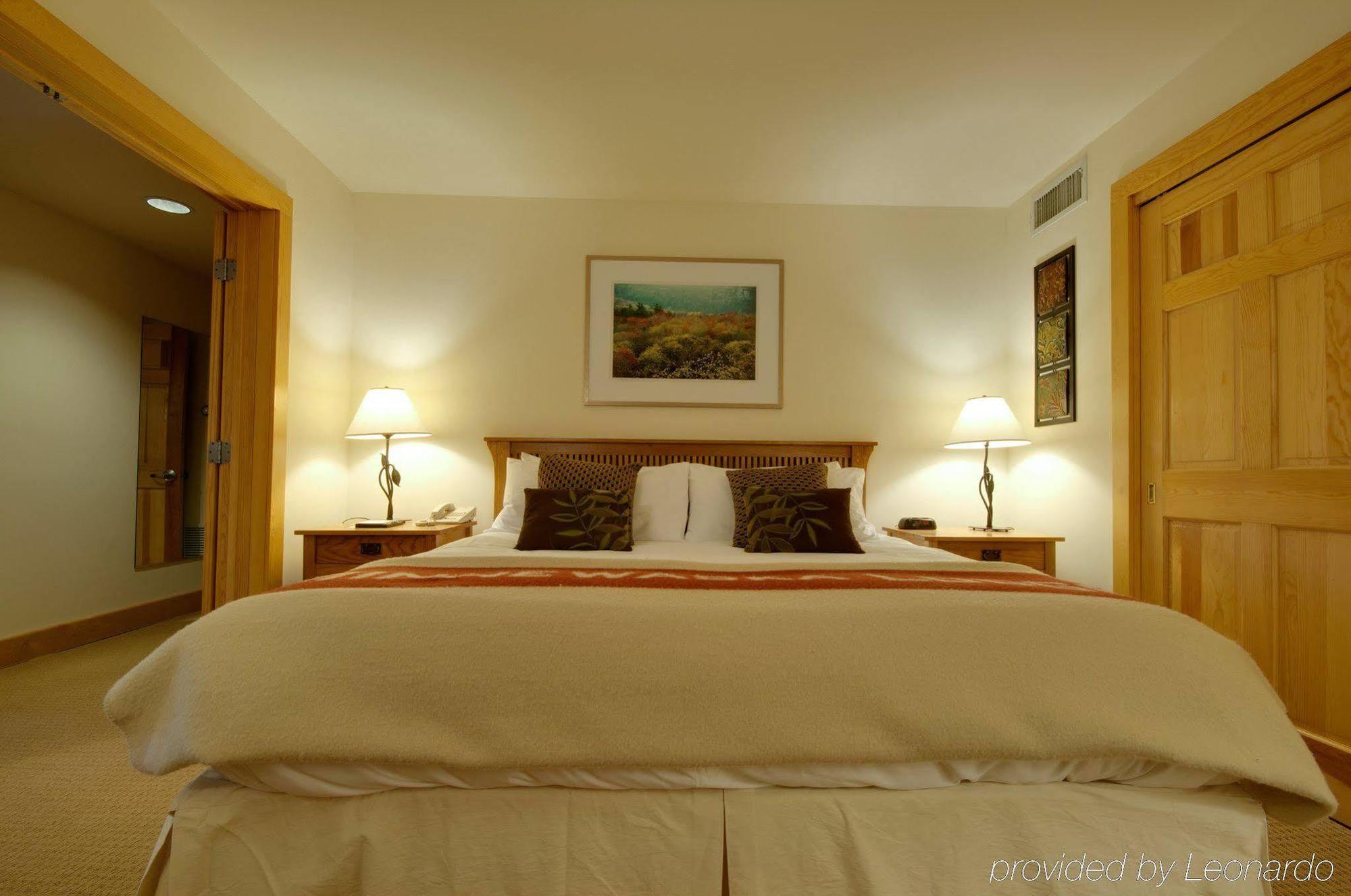 Minnewaska Lodge